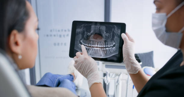 Licensed Dental Veneers service in Cumberland Center, ME - Smile Center Dentistry